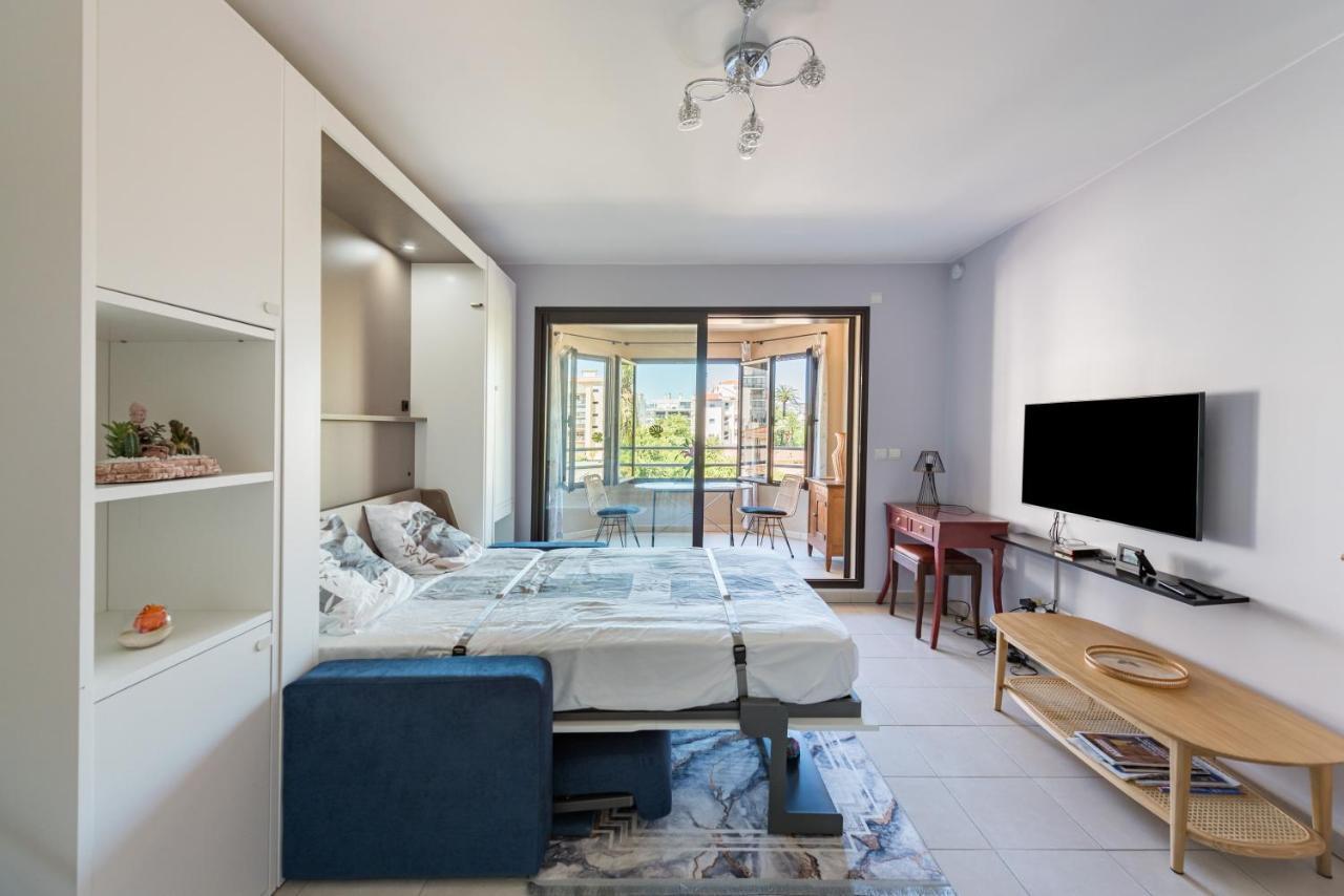 Beau Studio Veranda A Deux Pas De La Mer - Parking Inclus 주앙레핑 외부 사진
