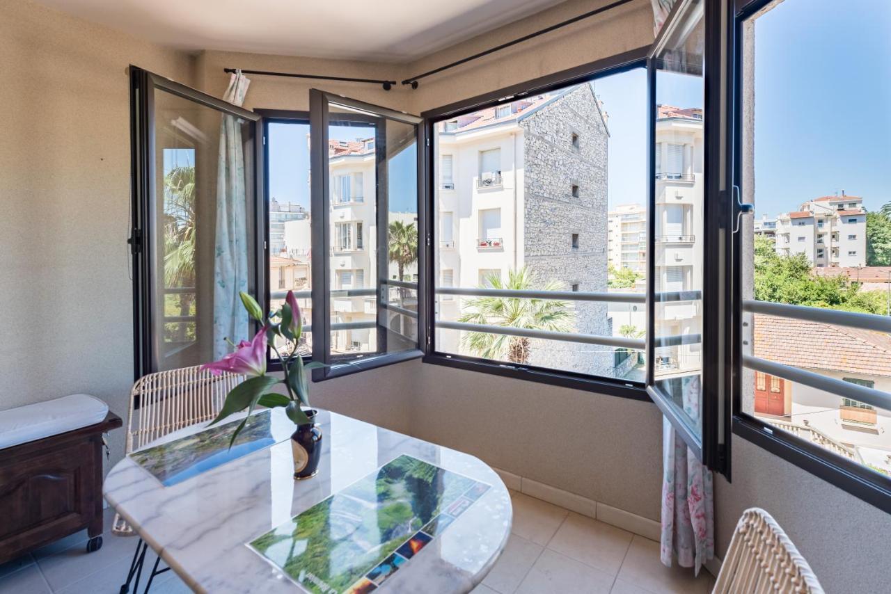 Beau Studio Veranda A Deux Pas De La Mer - Parking Inclus 주앙레핑 외부 사진